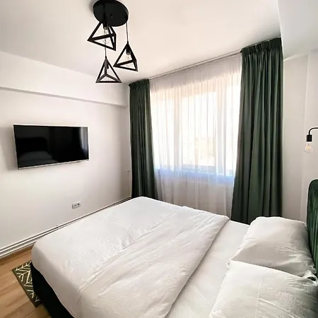 Central Station Two-bedroom Family * Timisoara