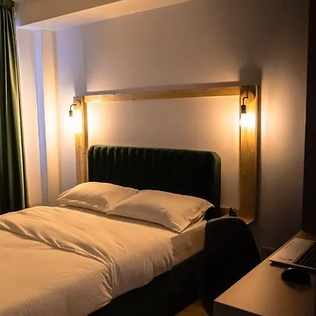 Central Station Two-bedroom Family Timisoara