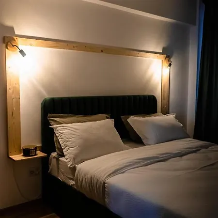 Central Station Two-bedroom Family *