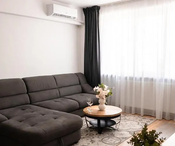 Station Two-bedroom Family Appartamento